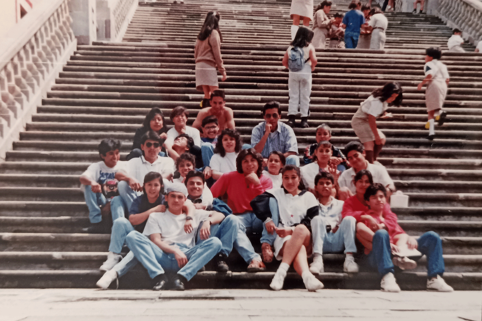 Cecehacheros "El Nido" Naucalpan. Viaje con la profesora de historia a Guanajuato, 1993. Raúl Ayala Ovando.
